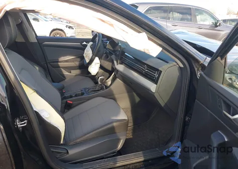 2025 Volkswagen Jetta 1.5T Se из США, поврежденный, VIN 3VW7X7BU5SM008031